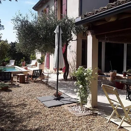 La De Garlone 3*