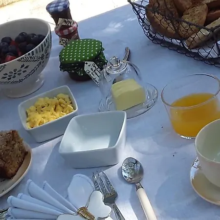 Frühstückspension La De Garlone 3*